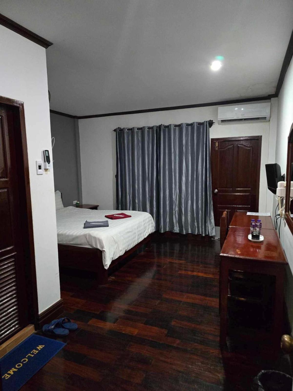 Davika Hotel Vientiane Eksteriør billede